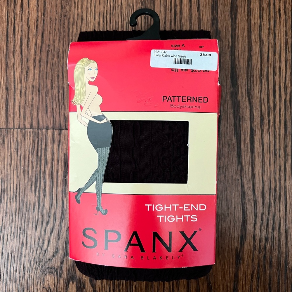 Spanx Floral Cable Tight-End Tights in Wine Size A
